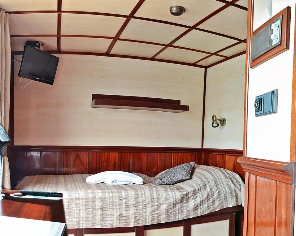 Florentina Boat Litoměřice Dış mekan fotoğraf